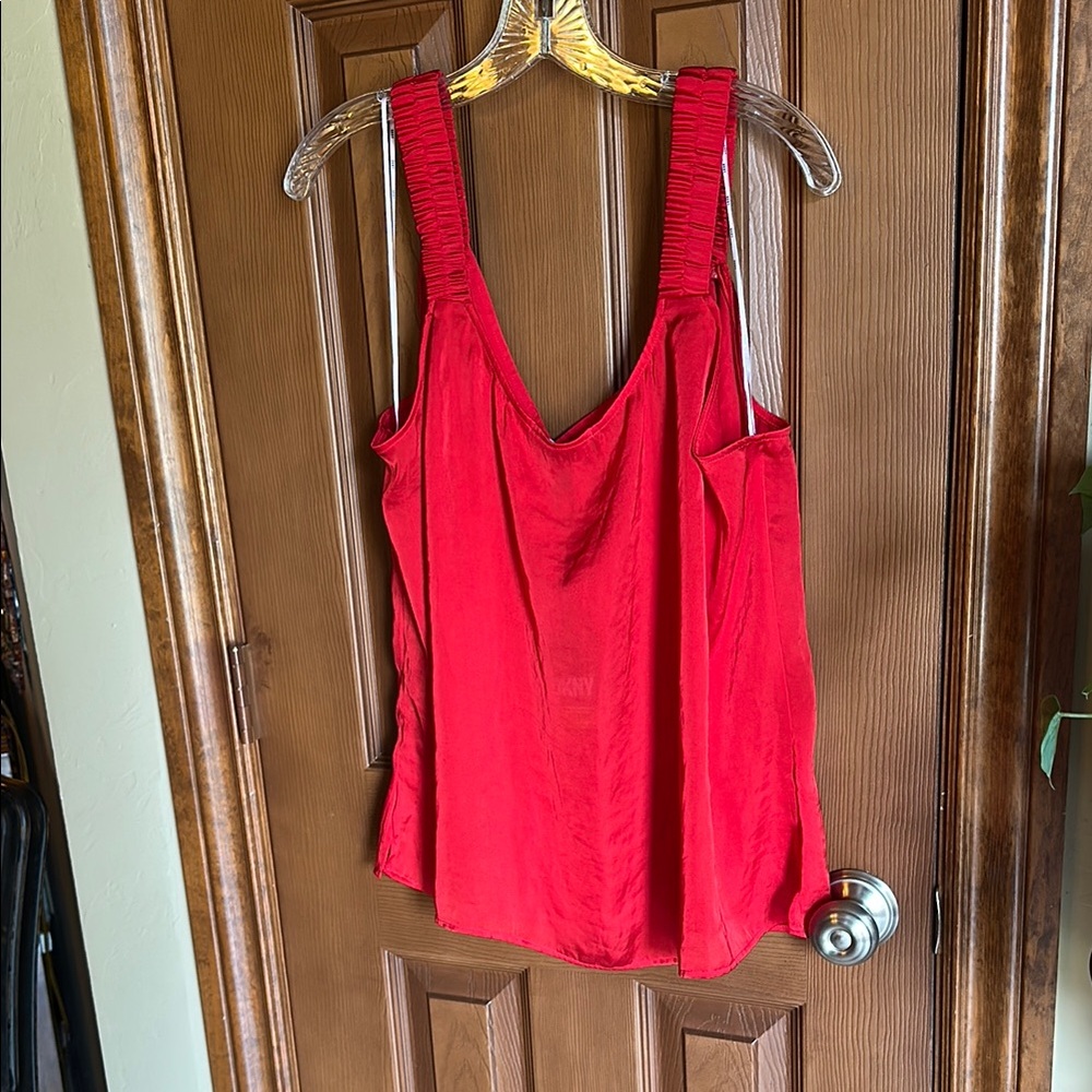 Women’s NWT DKNY Red Smocked Tank Top - Picture 4 of 6